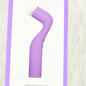 DermaLuxe Facial Cleansing Brush Scrubber
